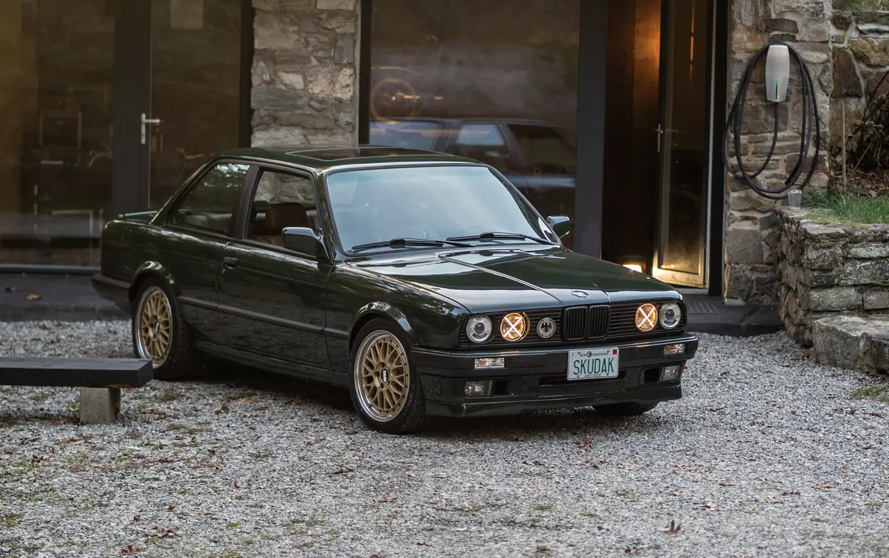 Skudak BMW E30 electric conversion in British Racing Green