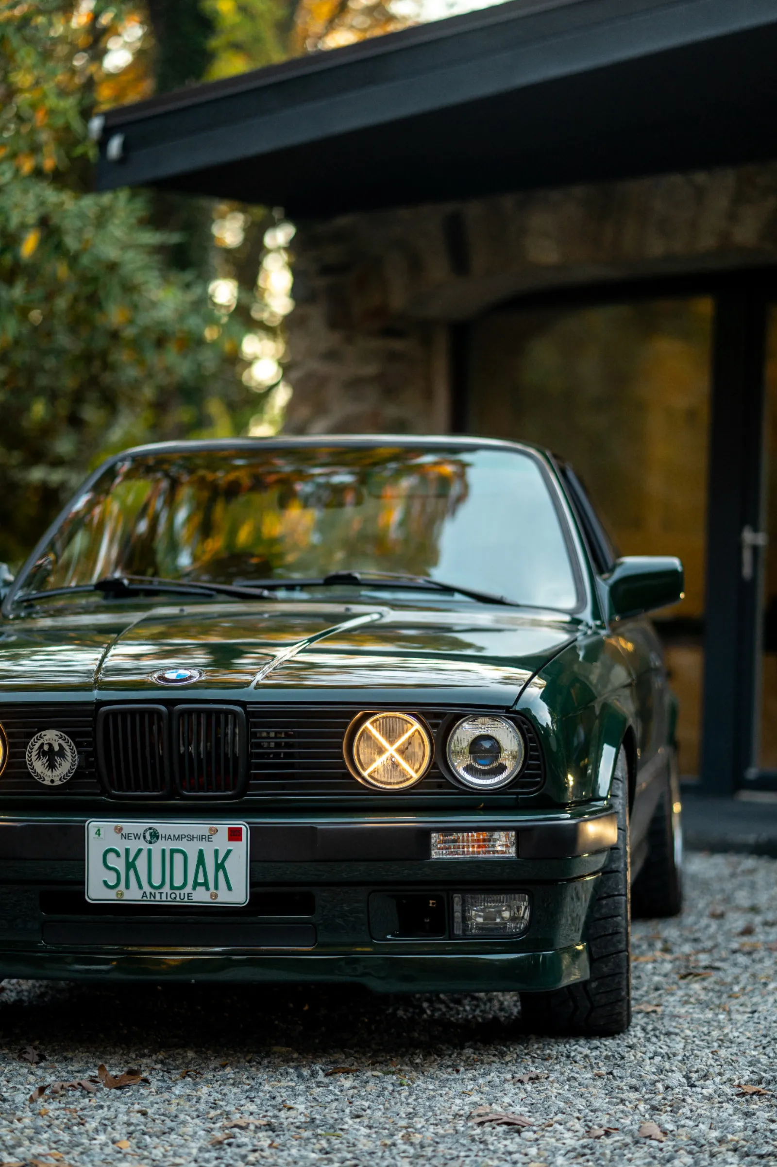 Skudak BMW E30 front detail in British Racing Green